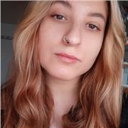 Ragazza di 20 anni diplomanda al liceo delle scienze umane offre lezioni private di filosofia, storia e discipline umanistiche per ragazzi di elementari , medie e liceo